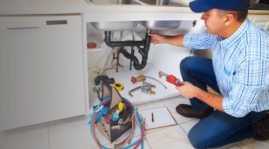Local expert plumbing services in New Town, ND